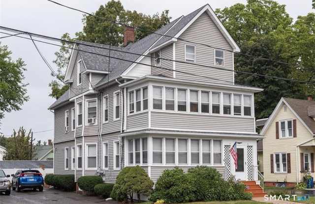 19 Woodland Street photos photos