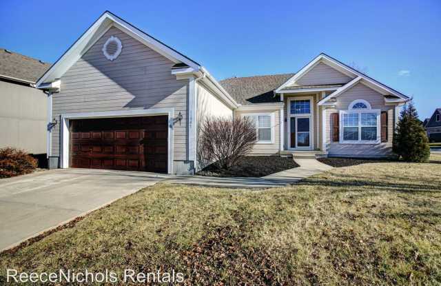 11947 S. Clinton street - 11947 South Clinton Street, Olathe, KS 66061