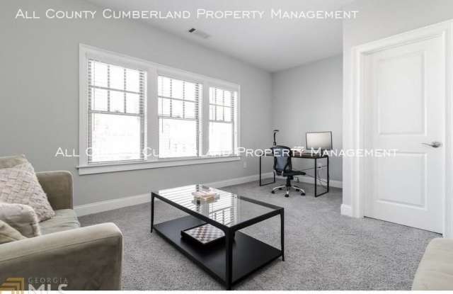 6486 Canopy Drive Gallery 3