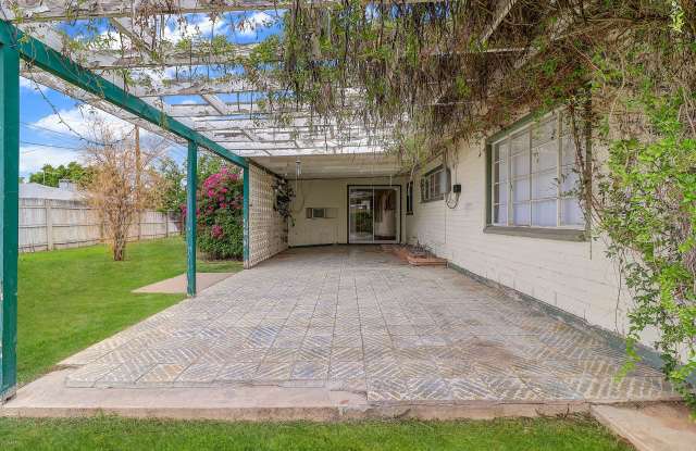 6743 E HOLLY Street - 6743 East Holly Street, Scottsdale, AZ 85257