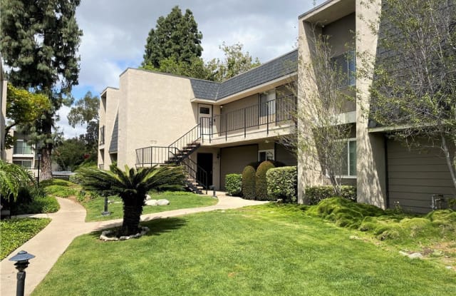 1139 Rosecrans Avenue - 1139 Rosecrans Avenue, Fullerton, CA 92833