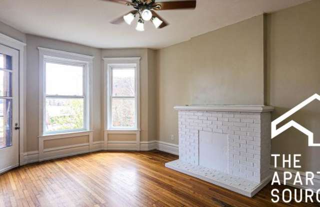 4330 North Sheridan Rd. photos photos