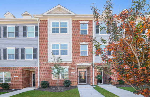 978 Gateway Commons Cir - 978 Gateway Commons Circle, Wake Forest, NC 27587