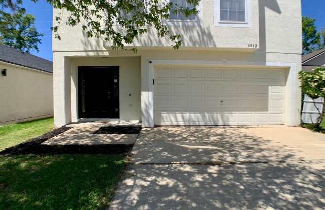 6842 PLAYPARK Trail W Gallery 3