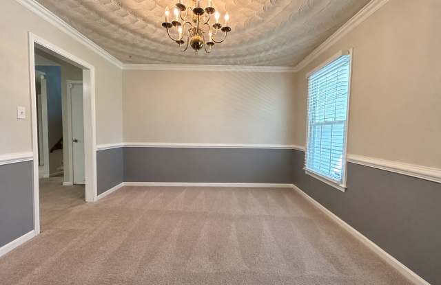 Spacious 4-Bedroom Home in Hunningdon Lakes – Chesapeake, VA Gallery 4