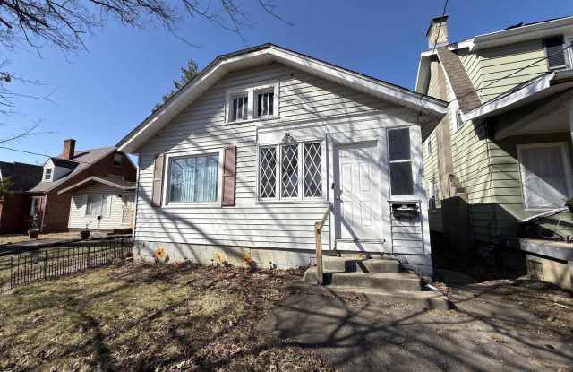 1815 N SHERIDAN Road photos photos 1815 N SHERIDAN Road photos photos