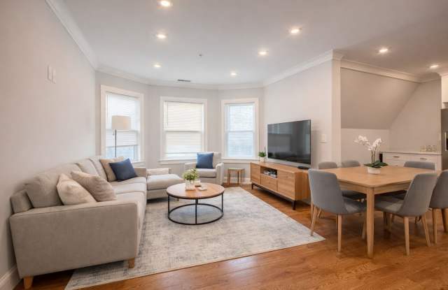 Allston 4 Bed – Renovated – In-Unit Laundry – Parking Included – No Fee – 9/1 photos photos Allston 4 Bed – Renovated – In-Unit Laundry – Parking Included – No Fee – 9/1 photos photos