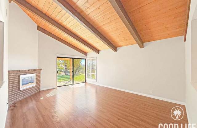 6050 Henderson Dr Gallery 2