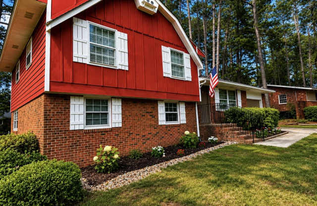 1712 Scampton Drive photos photos