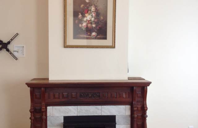 1585 Exchange St photos photos