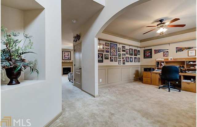 3291 Montauk Hill Dr Gallery 4
