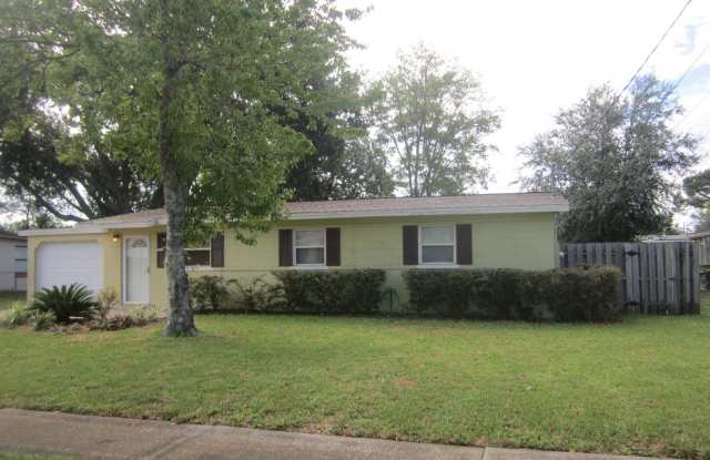 10780 Bahia Dr - 10780 Bahia Drive, Jacksonville, FL 32246