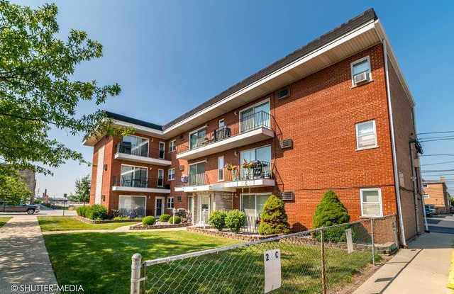 6450 S New England Avenue unit: 3B photos photos 6450 S New England Avenue unit: 3B photos photos