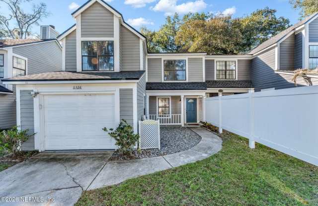 11326 TROTTING HORSE Lane S Gallery 1