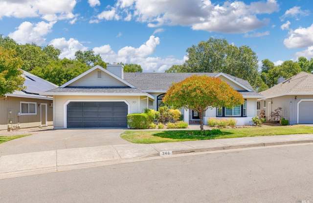 Welcome to your dream home in Oakmont, a vibrant 55+ active adult community! photos photos