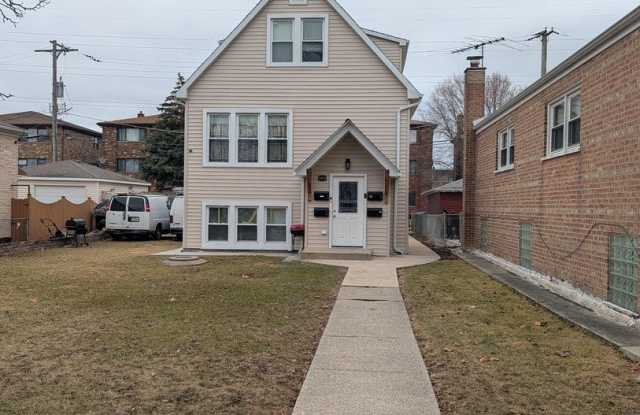 5433 S Millard Avenue unit: 2 photos photos