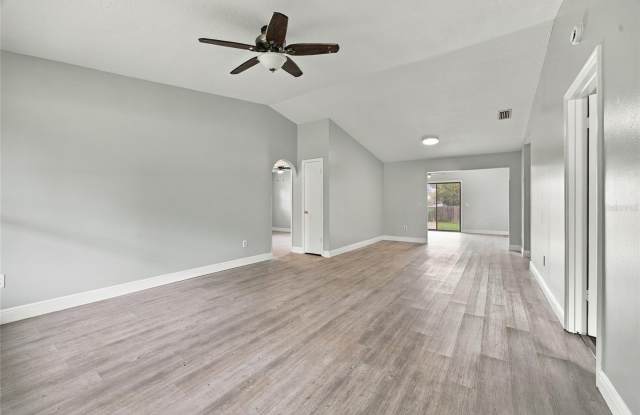 65 PINE Trace Gallery 3