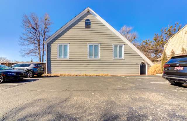 2 Bed 2.5 Bath Right off Cherry Street!! photos photos