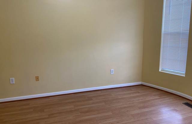 Spacious Rooms! Hardwood Flooring Throughout! A/C! W/D Hook-Up! photos photos