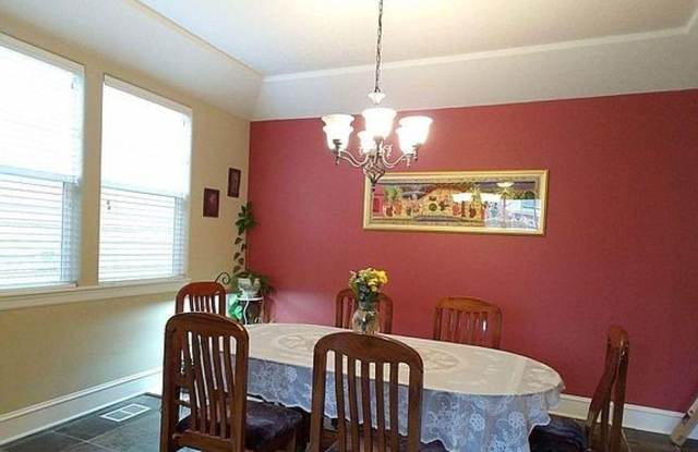 4654 NW Dresden Pl Gallery 3