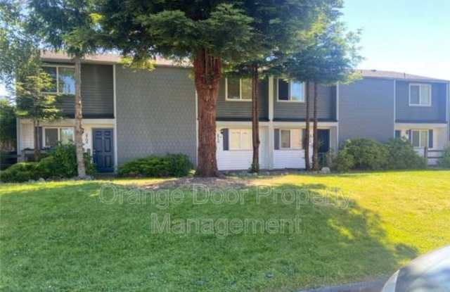 2710 Initial Place - 2710 Initial Place, Enumclaw, WA 98022