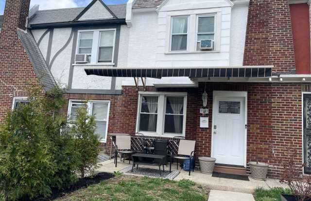 1541 E MAYLAND STREET photos photos