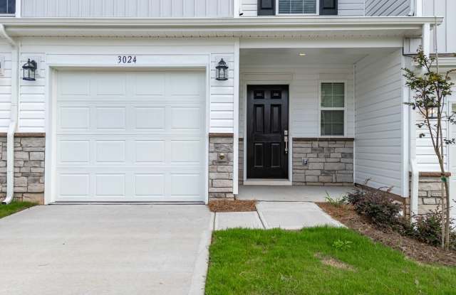 Location Location; 3 BR, 2.5 BA home photos photos