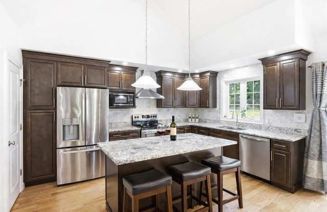 Beautiful three bedroom and 3 bathrooms house photos photos