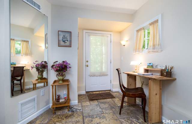 53 Huckleberry Hill Road Gallery 2