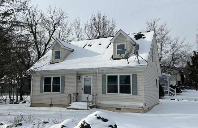 684 Country Place Drive photos photos