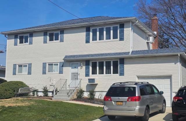 43 Guilford Park Drive photos photos