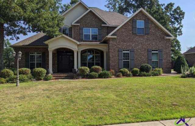 117 Abercorn Street - 117 Abercorn Street, Houston County, GA 31088