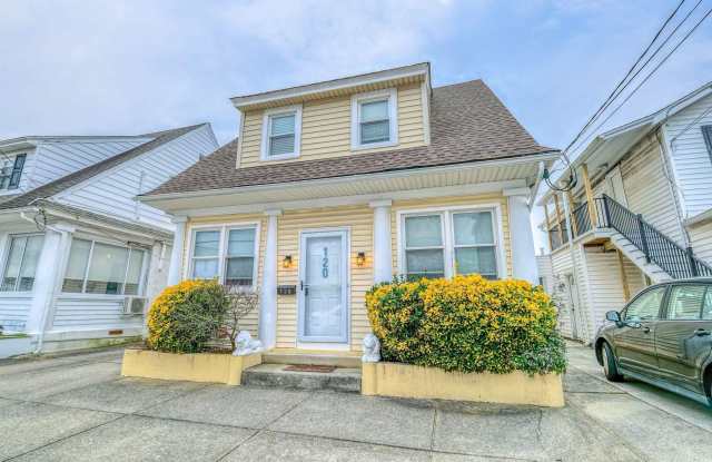 120 N Newport Ave - 120 North Newport Avenue, Ventnor City, NJ 08406