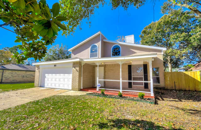 1111 Heathfield Drive Gallery 4