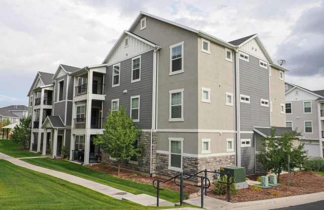Modern 3 Bed / 2 Bath Condo in Amenity-Rich Herriman Community – 1-Car Garage Included! photos photos
