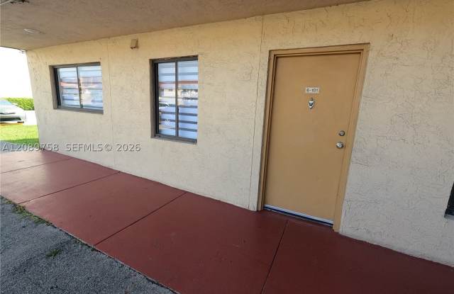 9911 W Okeechobee Rd Gallery 2