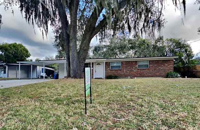 312 Suzanne Drive photos photos