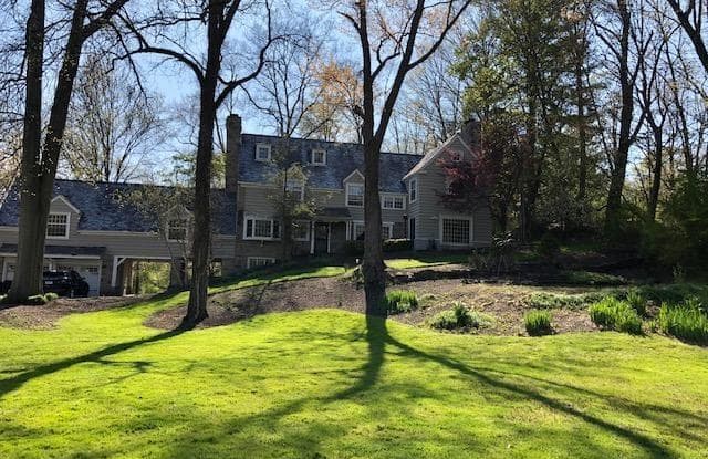 659 Chagrin River Rd - 659 Chagrin River Road, Gates Mills, OH 44040