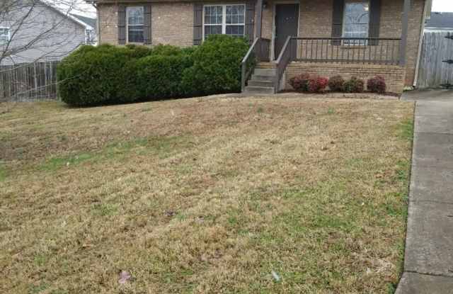 1319 Chucker photos photos