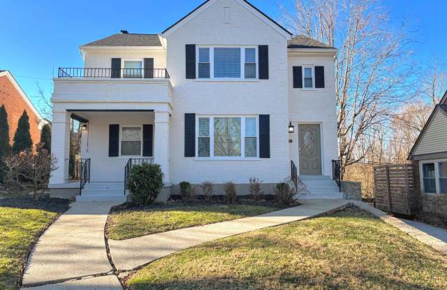 27 Sunnymede Drive unit: 1 photos photos