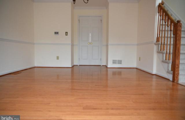 60 SARATOGA DRIVE Gallery 3