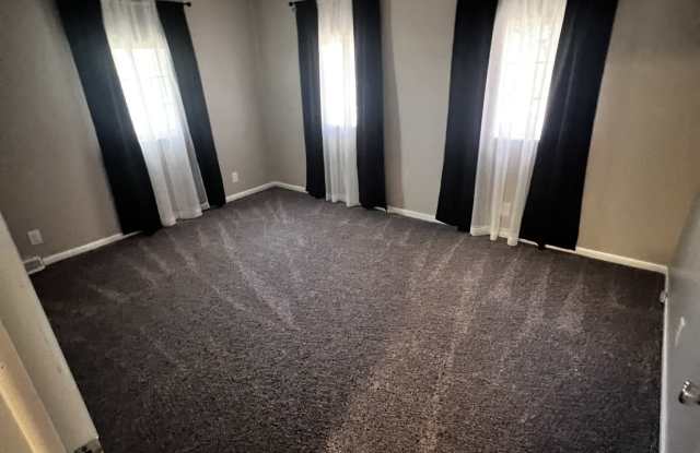 2615 Metamora Road photos photos