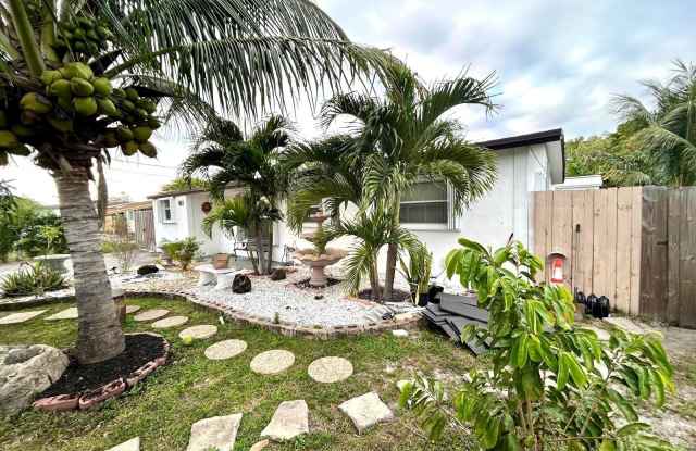 2441 NW 13th Street photos photos