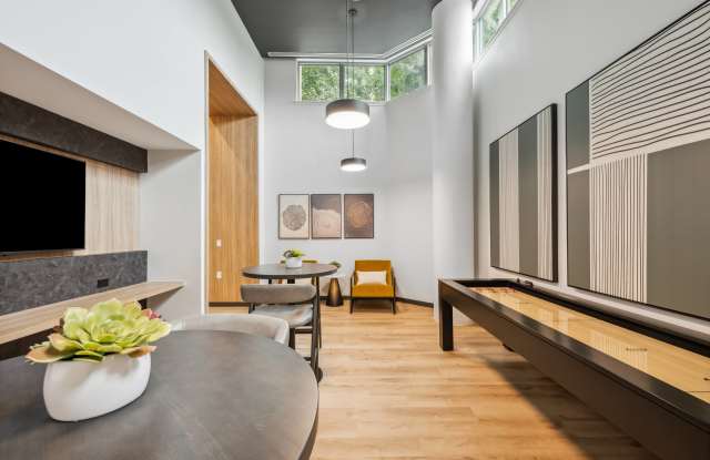 Sofi 55 Hundred Gallery 3