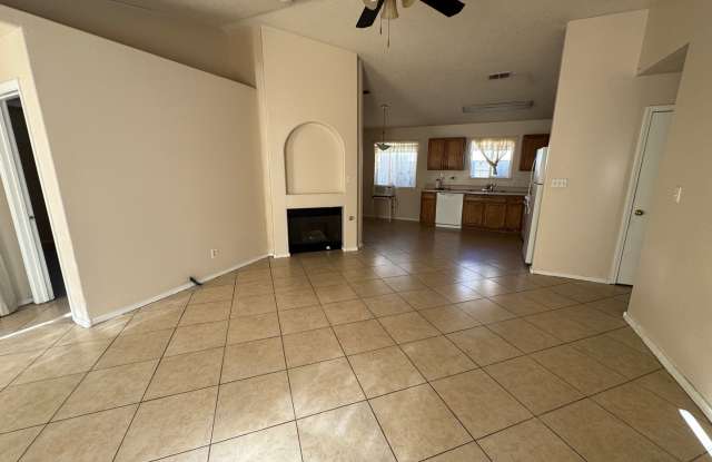4 bed 2 bath in SW ABQ photos photos