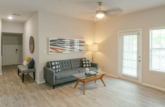 Sandstone Creek Apartments Gallery 4