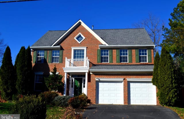 2048 MADRILLON ROAD - 2048 Madrillon Road, Tysons Corner, VA 22182