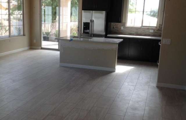 15075 N ESCONDIDO Drive Gallery 4