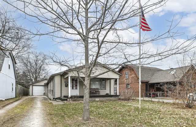 832 Waldemere Avenue - 2 photos photos