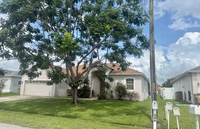 POOL HOME in Poinciana area of Kissimmee Gallery 4